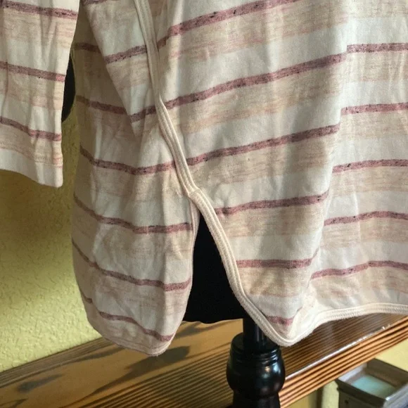 Lou & Grey Oversized Striped Cowl Neck 3/4 Sleeve Shirt - Picture 5 of 10